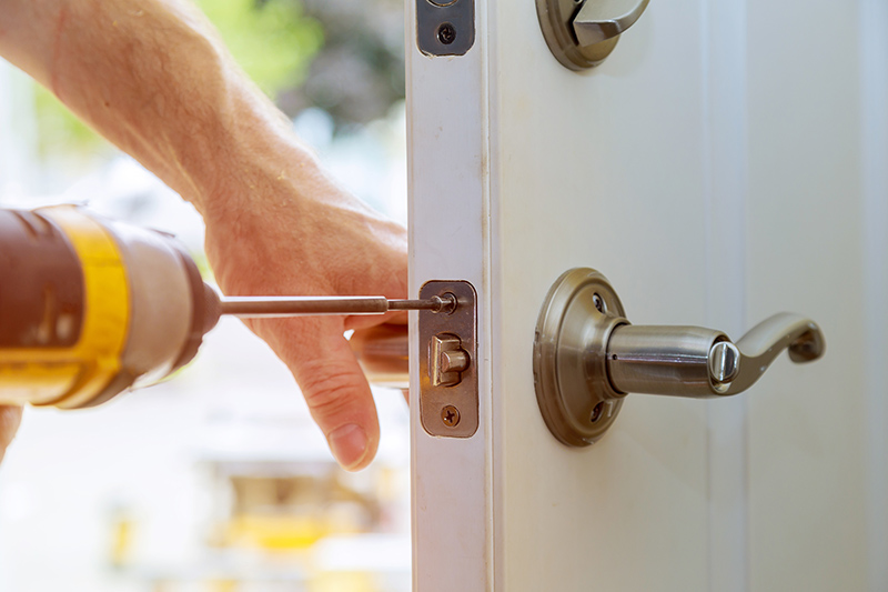 24 Hour Locksmith in Oldham Greater Manchester